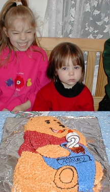 Ash and Alanna want to eat cake!